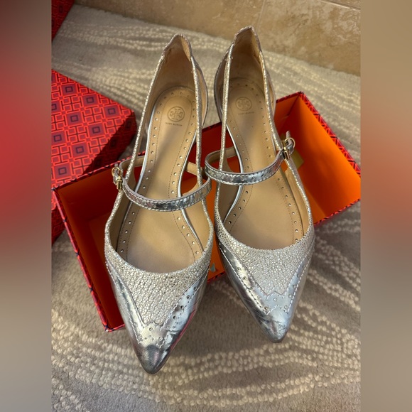 Tory Burch flats - Picture 1 of 5